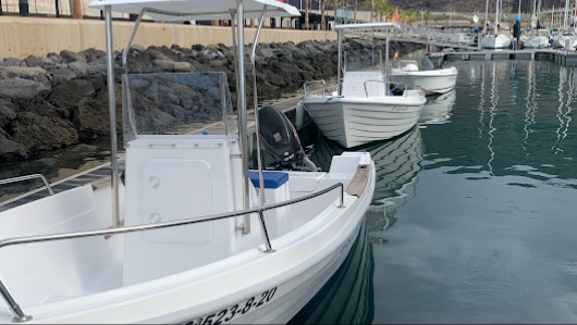 NAUTICA TAZACORTE - Puerto de Tazacorte, Santa Cruz de Tenerife